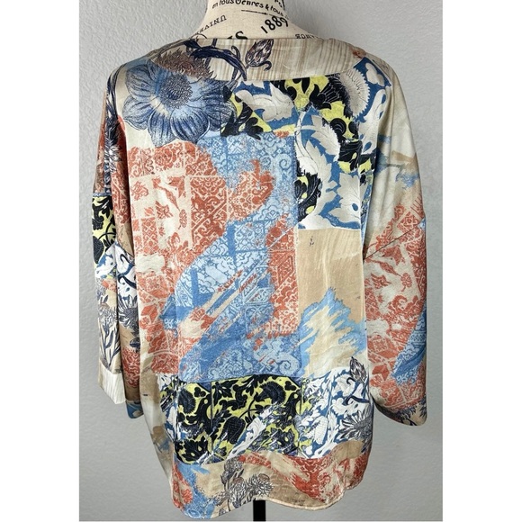 Chicos Travelers Collection Patchwork Print Jacket, size Large / 2 - Picture 6 of 12
